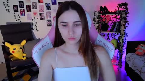 alicecharmy online show from December 5, 11:27 am