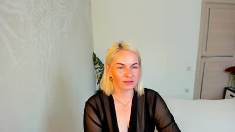 Alicee online show from June 14, 10:04 am
