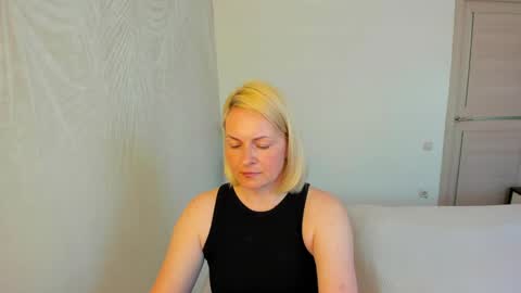 Alicee online show from May 8, 8:06 am