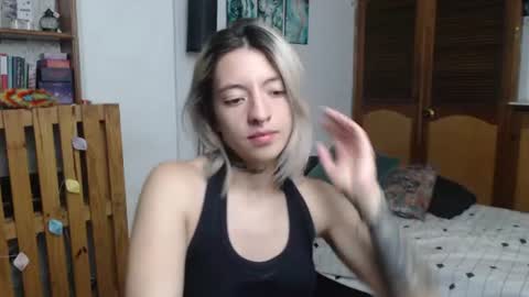 alicee_logan_ online show from July 11, 2:11 am