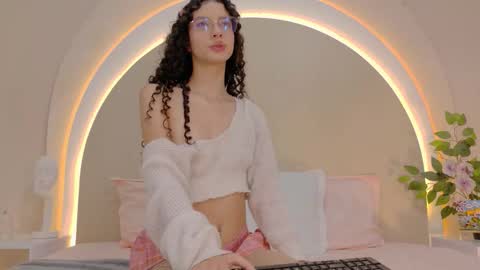 alice online show from January 14, 7:08 pm