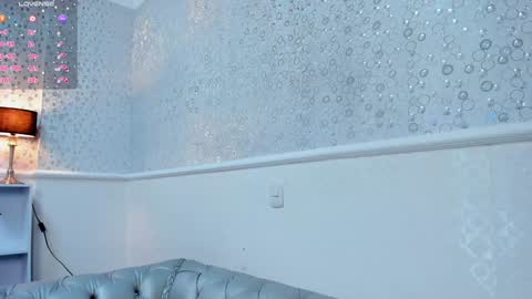 Alice Moon  online show from January 17, 11:27 am