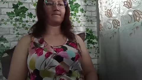 Alice online show from May 2, 9:01 am