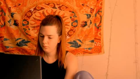 Alice online show from June 9, 5:07 am