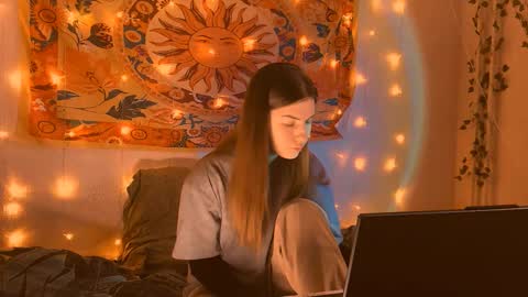 Alice online show from February 10, 5:21 am