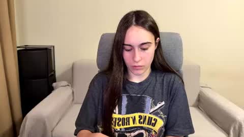 alicekollt online show from June 9, 8:41 pm