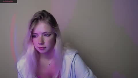 Alice online show from September 23, 12:25 pm