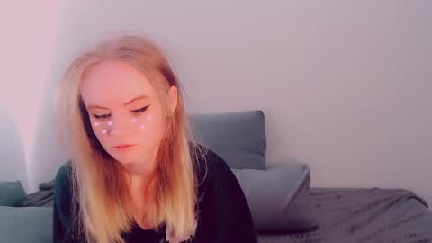 Alice online show from April 28, 5:33 am
