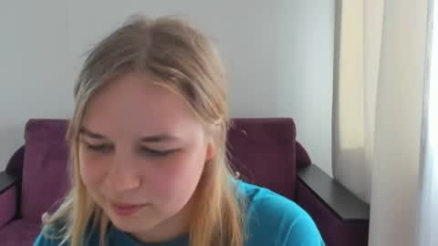 Alice online show from June 1, 3:36 pm