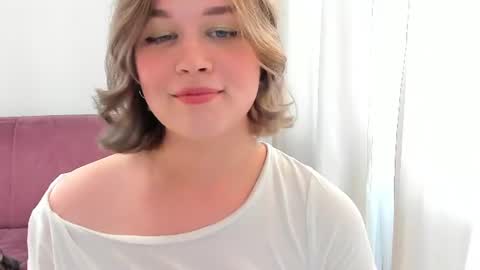 Alice online show from July 25, 4:14 pm