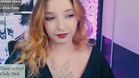 aliceriddle1 online show from November 25, 8:31 pm