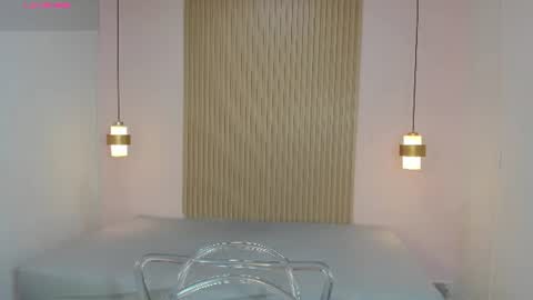 AliceRoss online show from August 3, 9:42 pm