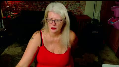 Alices Curiosity online show from May 22, 3:26 am
