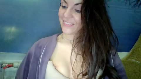 AliceTailorrr online show from July 17, 6:00 pm