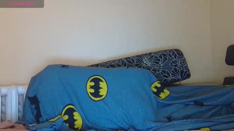 AliceWoolfy online show from October 7, 8:02 pm