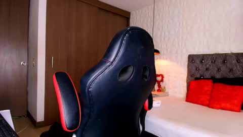 Ali online show from February 5, 12:19 pm