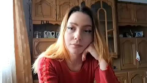 Scarlett online show from April 23, 10:01 am