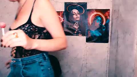 Alina online show from October 22, 6:07 am