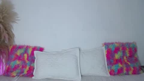Snapshot of alinakiss_ chatting on February 26, 3:14 am lili online show from February 26, 3:14 am