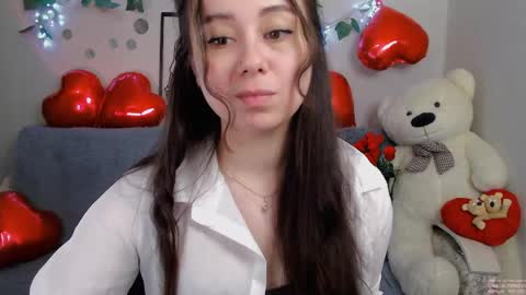 AlinaXRose online show from May 22, 9:24 pm