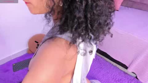 Snapshot of aline_ackerman chatting on September 15, 2:09 am ALINE online show from September 15, 2:09 am