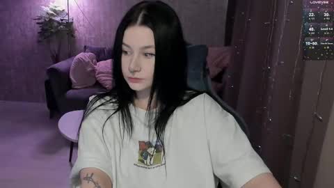 Aline Greeeen online show from February 4, 3:09 am