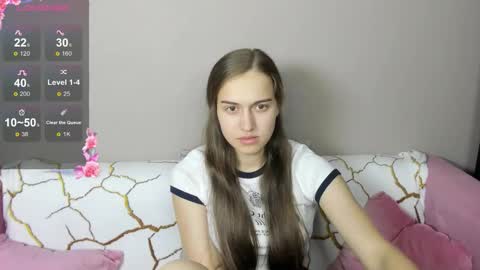 Snapshot of alisa__kelly chatting on October 4, 1:22 am alisa__kelly online show from October 4, 1:22 am