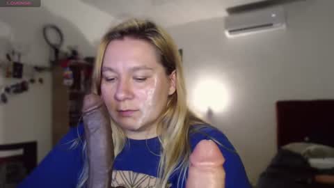 alisa_u online show from June 22, 3:25 am