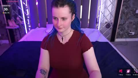 alisagrace online show from April 29, 1:03 pm