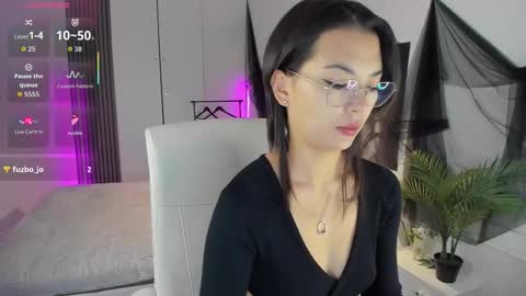 Snapshot of alisasian chatting on September 20, 6:45 am Alice online show from September 20, 6:45 am