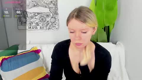 alisecutie online show from January 19, 2:30 am