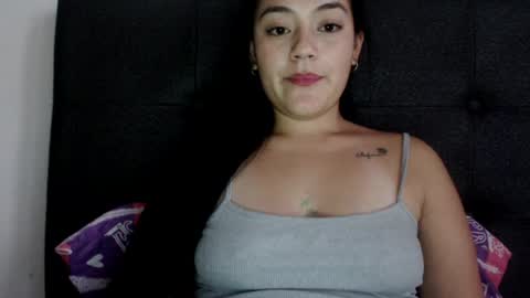 alisha_9997 online show from August 8, 10:51 pm