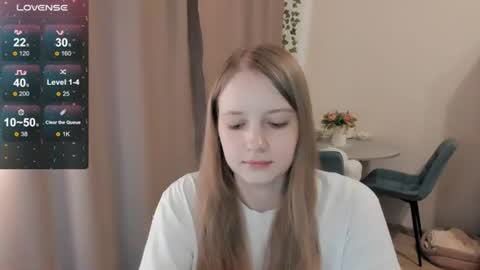 Alya online show from June 24, 3:11 pm