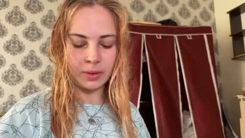 Alisa online show from July 22, 7:42 am