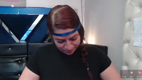 alison_marr online show from July 18, 8:11 pm