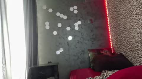 ALISSA online show from May 1, 4:37 am