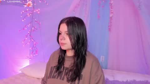 Mia online show from July 26, 3:47 am
