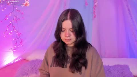 Mia online show from July 1, 2:44 am