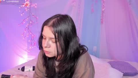 Mia online show from July 27, 3:58 am