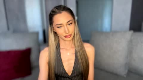 Alissa online show from June 15, 1:44 pm