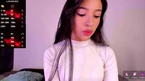 Snapshot of alissarose_ chatting on September 14, 7:45 pm Mara Isabel online show from September 14, 7:45 pm