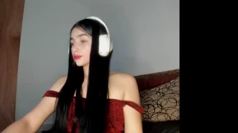 Alisson369  online show from July 28, 2:13 pm