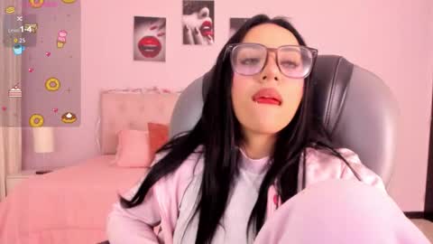 alisson__cortez online show from March 6, 2:23 pm