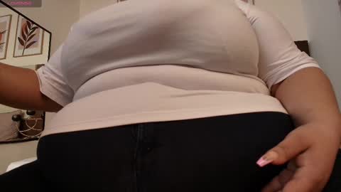 Snapshot of alisson_am chatting on February 10, 11:15 am Alisson online show from February 10, 11:15 am