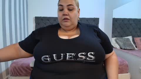 Snapshot of alisson_am chatting on December 31, 11:31 am Alisson online show from December 31, 11:31 am