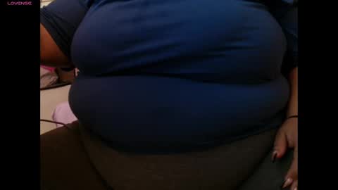 Snapshot of alisson_am chatting on February 16, 9:15 am Alisson online show from February 16, 9:15 am