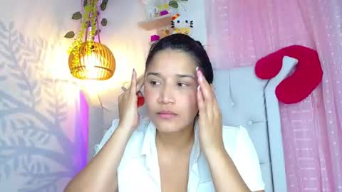 alisson online show from June 22, 6:32 am