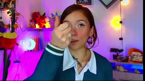 Alisson IG alisson zafiro27 online show from June 15, 3:29 am
