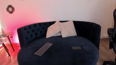 ALISSON  online show from January 16, 9:44 pm