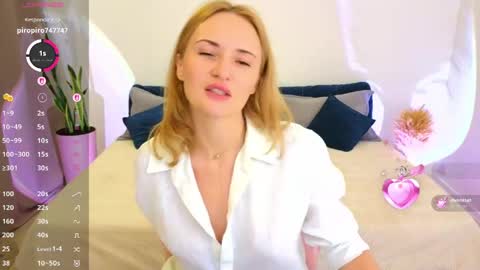 alisssarose online show from March 19, 10:14 pm